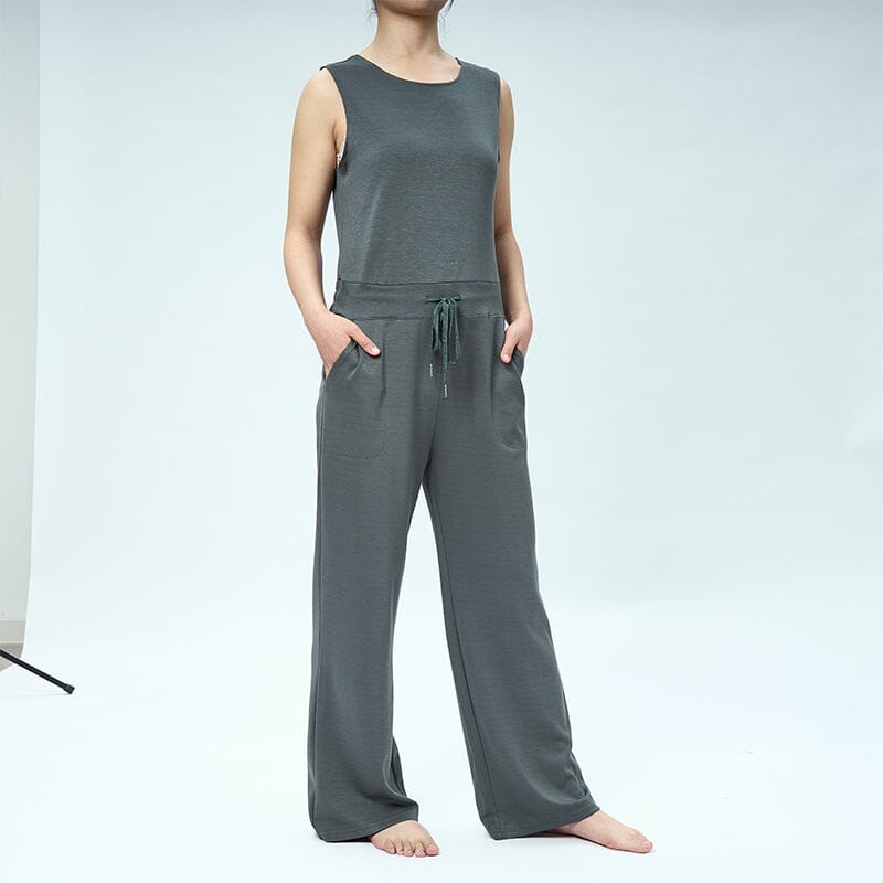 Ermeløs enkel jumpsuit