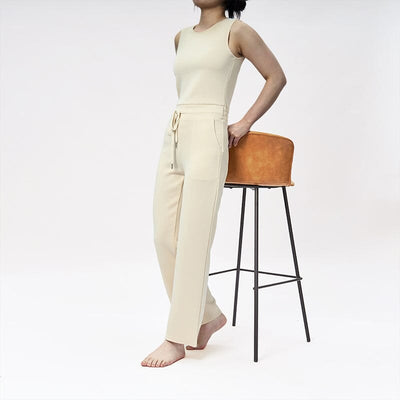 Ermeløs enkel jumpsuit