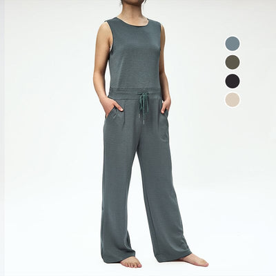 Ermeløs enkel jumpsuit