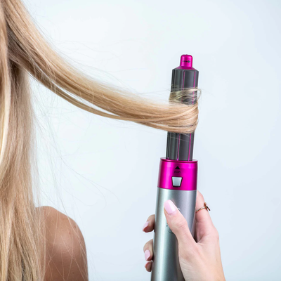 5 in 1 Magic Hair Styler -  Modellerer håret uten å skade det